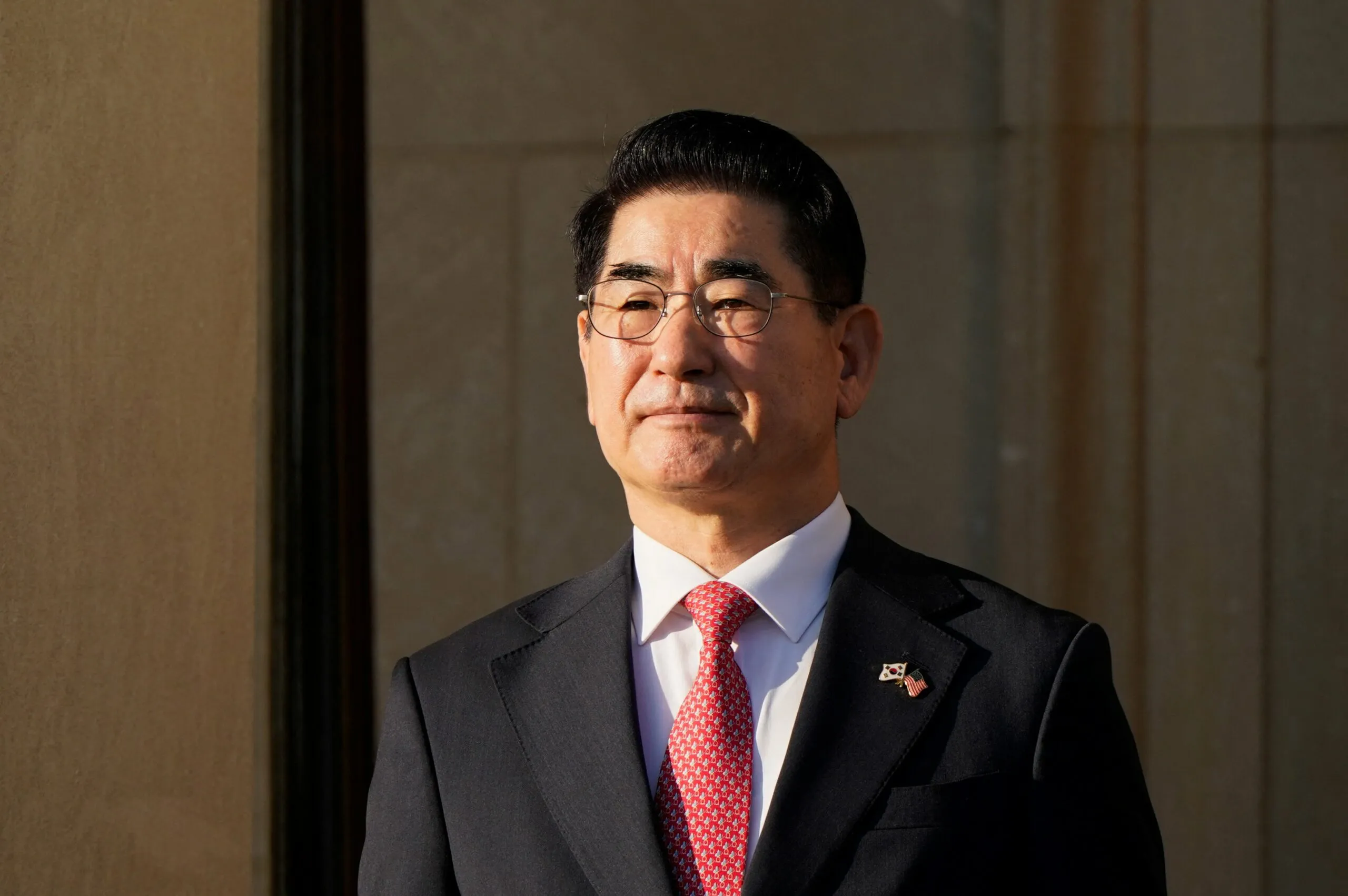 South Korean Defence Minister scaled 1