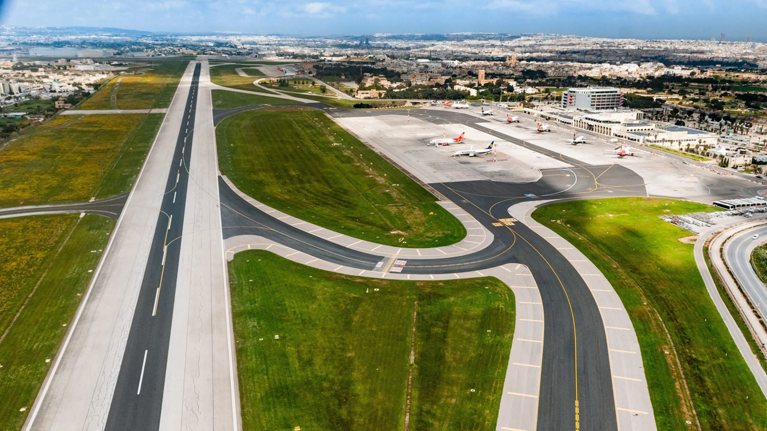 Malta International Airport Welcomes 8 Millionth Passenger 6 LOT Polish Airlines