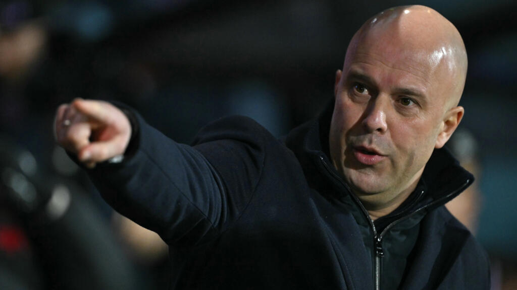 Liverpool's Fatigue Shows in Bournemouth Defeat, Says Slot 2 8a6fef392afd8bb2be908ec14aa8649de564b82d