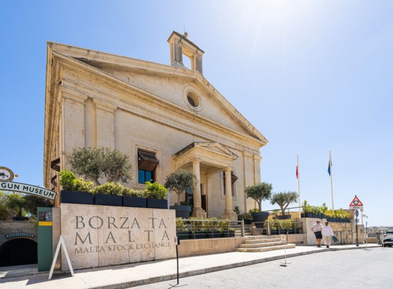 Malta International Airport Boosts Dividend Payout Amid Record Profit 2 p14 edward rizzo shutterstock 2453426205 800x590 1