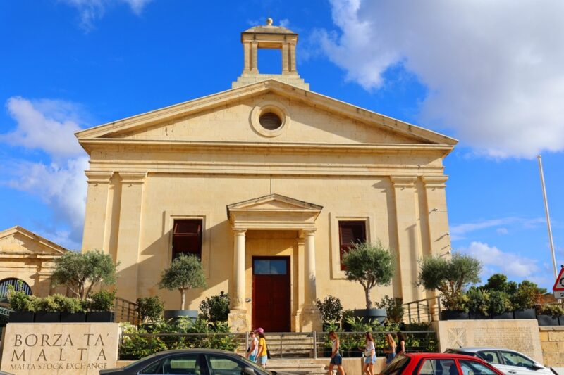 MSE Equity Price Index Crosses 4,000 Mark 4 shutterstock 2538652191 Malta Stock Exchange 800x533 1