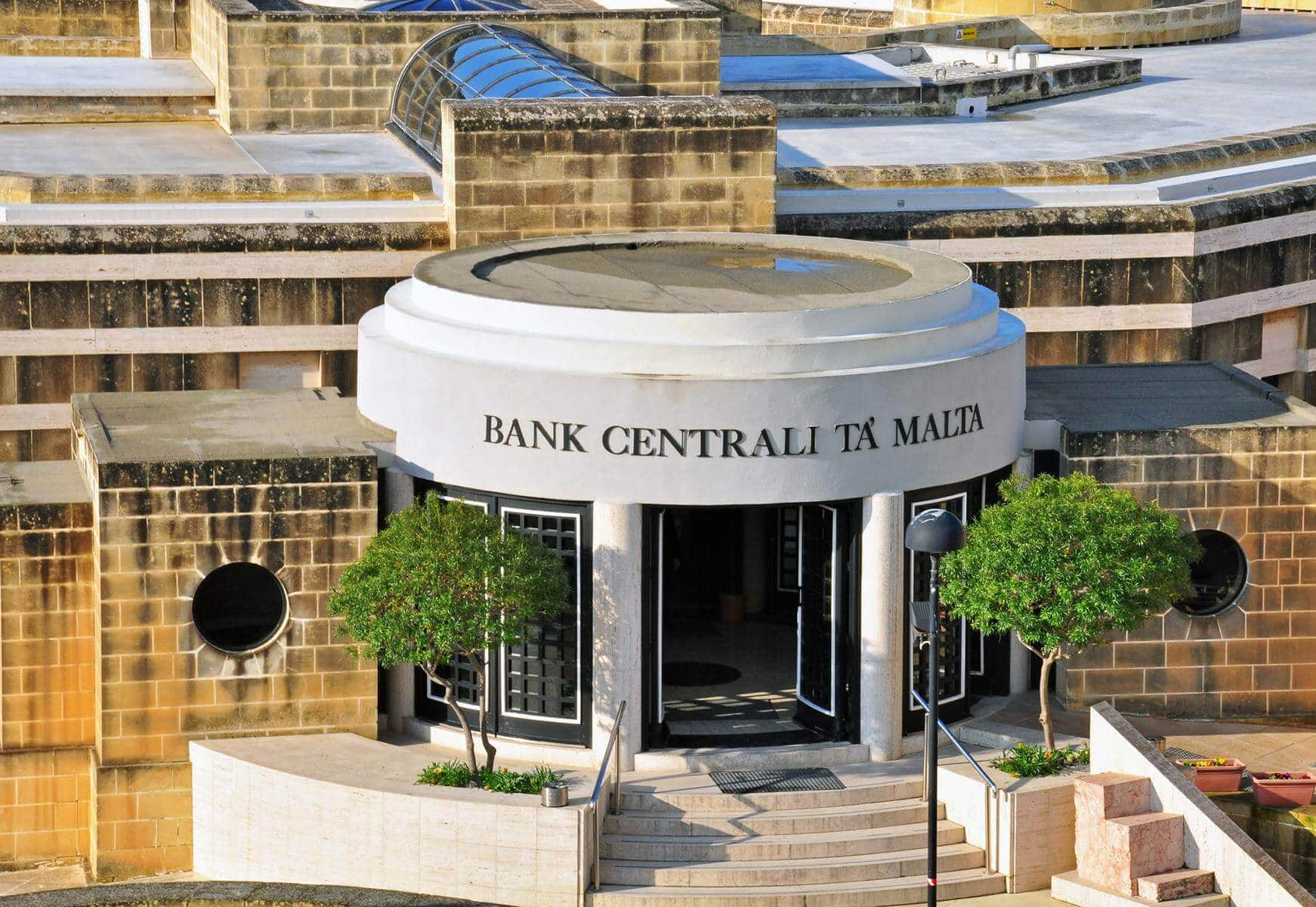 2 pic central bank of malta