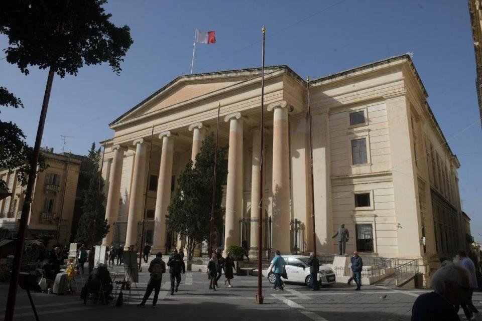 Plasterer Denied Bail Over Knife Attack on Client in Ħamrun