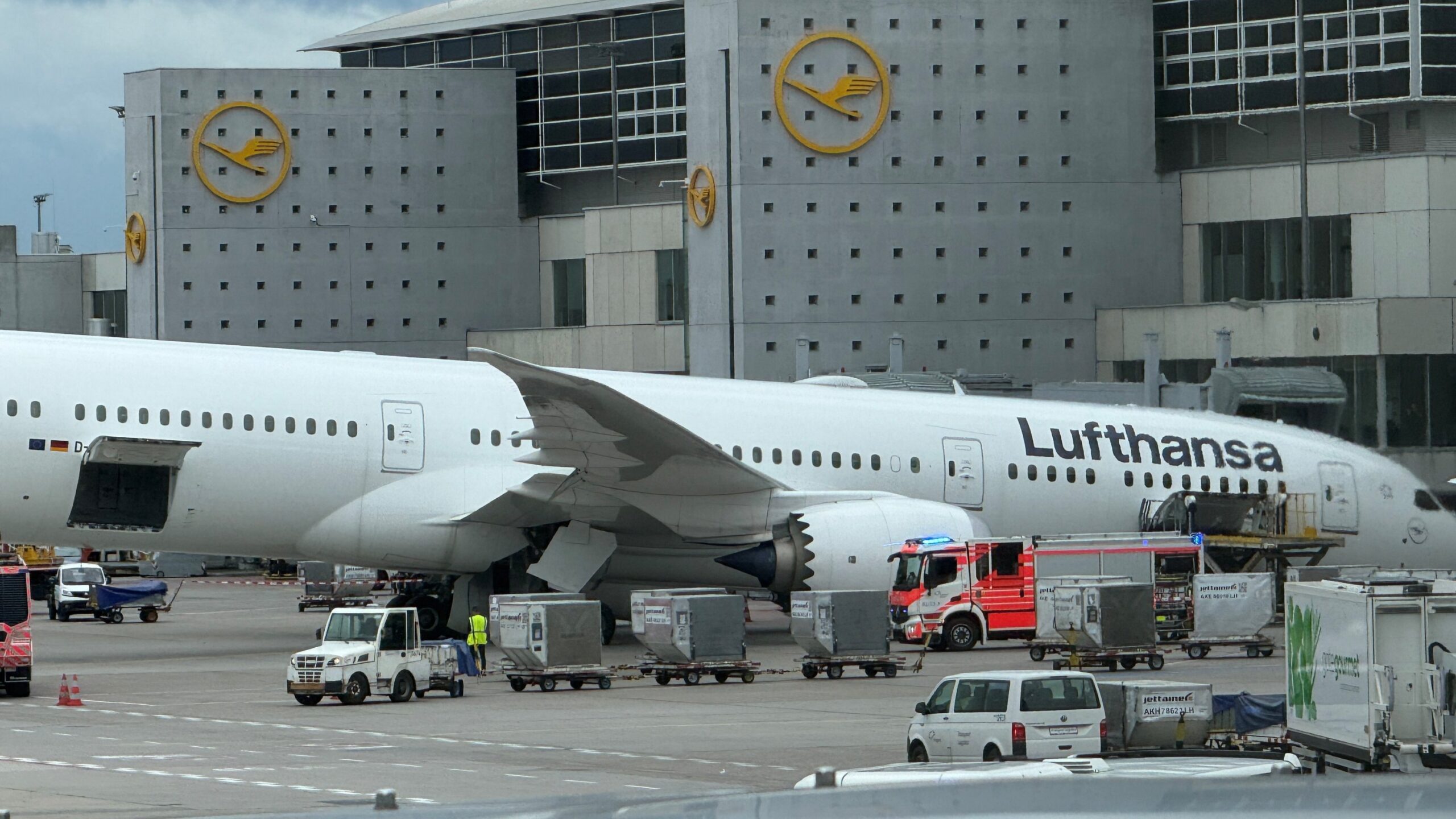 Lufthansa Boeing Jet Tips Onto Its Nose at German Airport, Staff Injured 41 Lufthansa Boeing Jet Tips Onto Its Nose at German Airport, Staff Injured