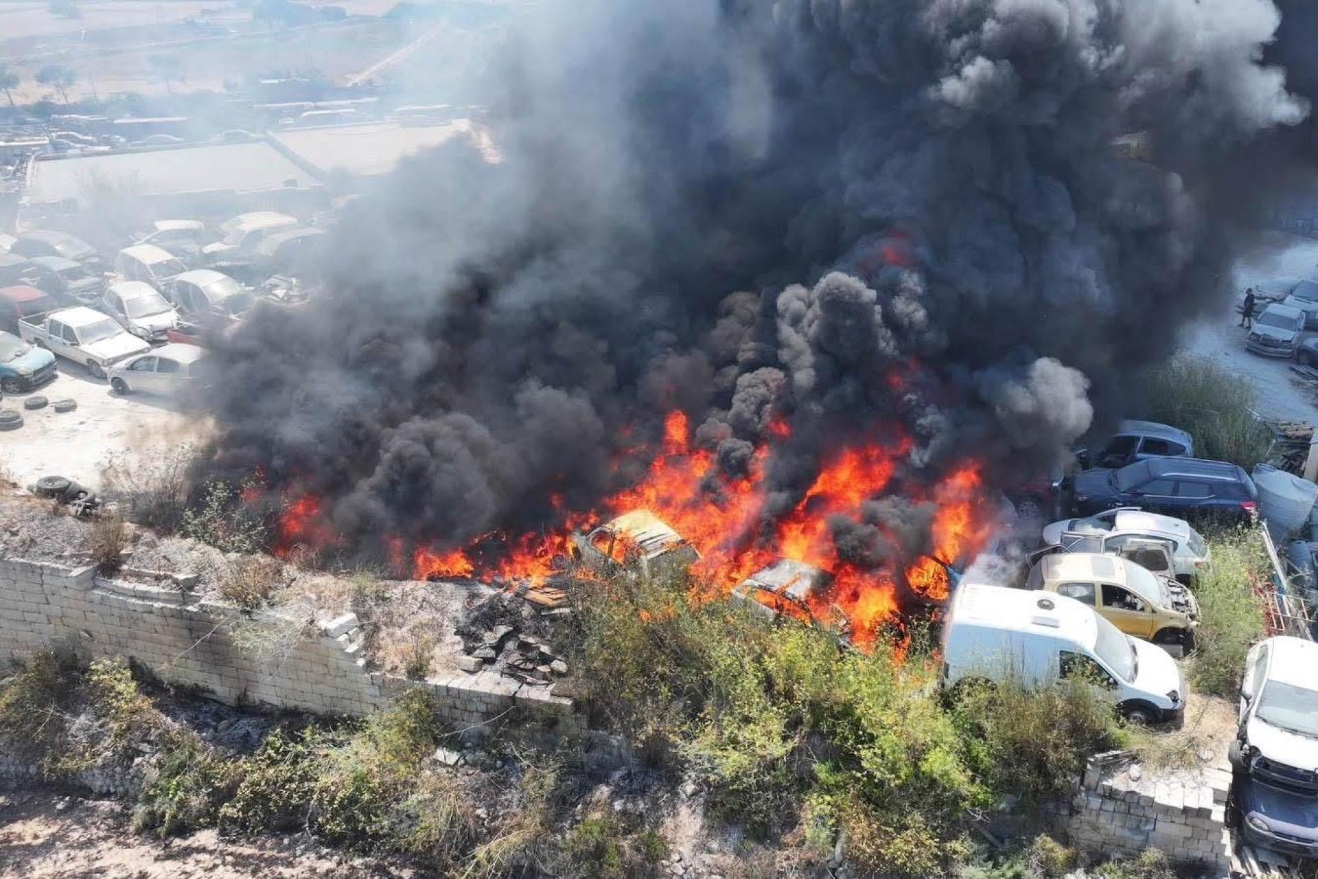 Fierce Fire Engulfs Vehicles After Spreading To Żebbuġ Scrapyard