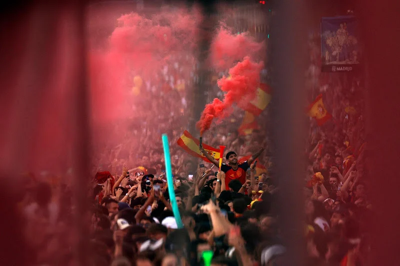 Watch: Spain Stars Lap Up Adulation of Estimated Two Million on World Cup Parade 2 espagne mondial 2026 4.jpg