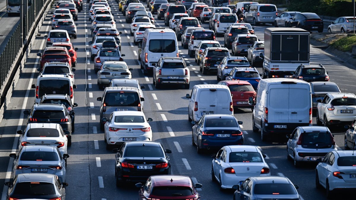 Drivers Lost 93 Hours To Traffic Congestion In 2025 1 461914 1